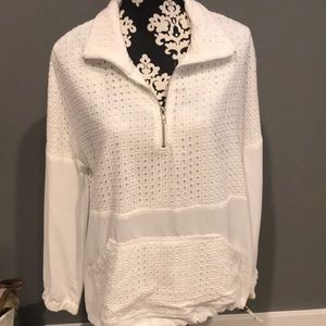 NWOT pull over half zip